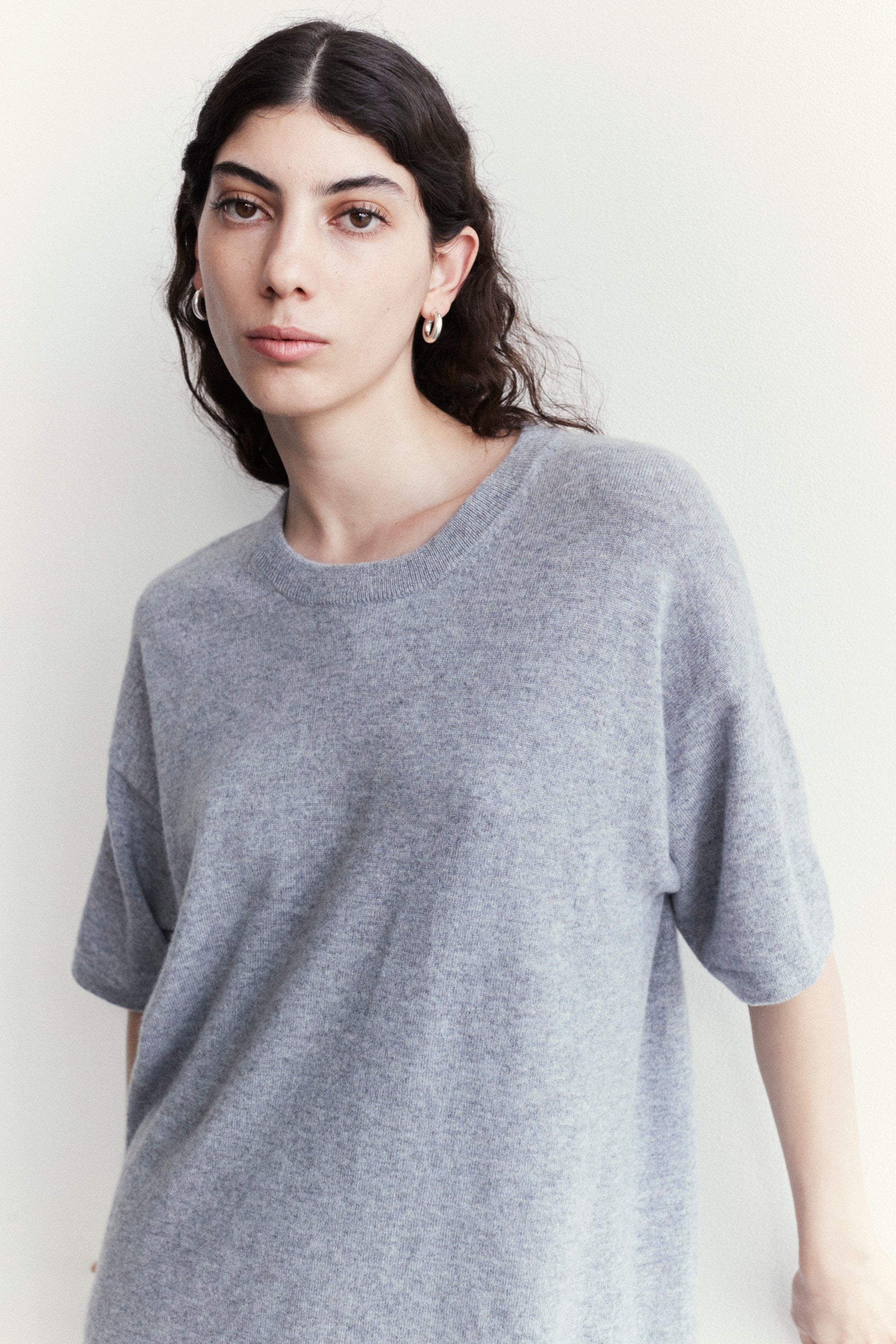 Cashmere t shirt clearance